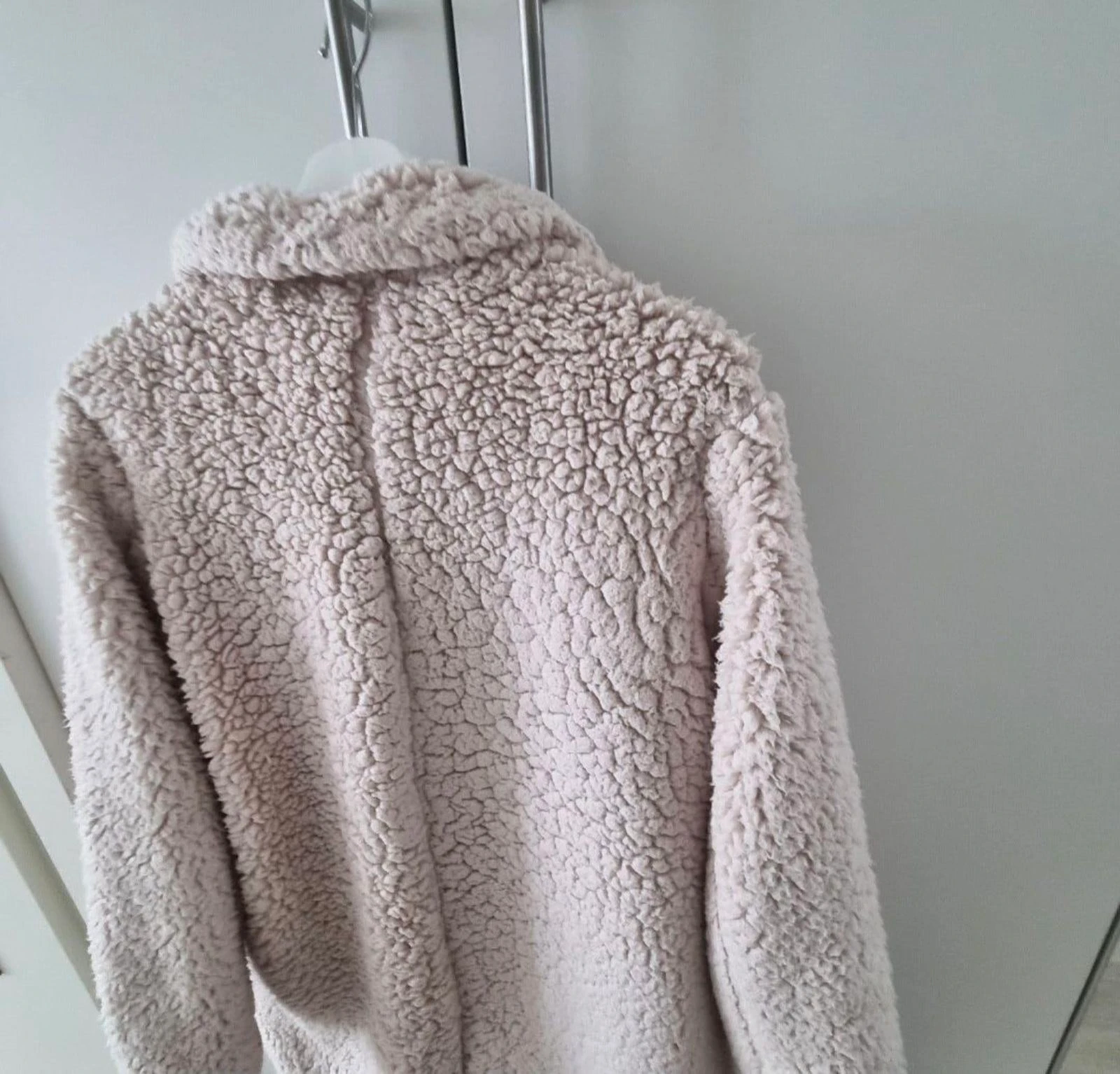 Wibra Chaqueta Teddy Beige / Abrigo de Piel Sintética (Talla L) – Suave y Cálido – photo 9